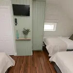 Bed & Breakfast Urban Nest Townhouse