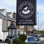 Bed & Breakfast Urban Nest Townhouse 3*