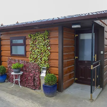Bed & Breakfast Urban Nest Townhouse 3*