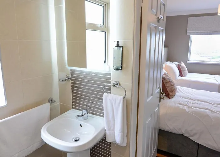 Urban Nest Townhouse غالواي