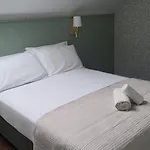 Bed & Breakfast Urban Nest Townhouse Galway
