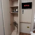 לינה וארוחת בוקר Urban Nest Townhouse