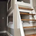Urban Nest Townhouse 3*