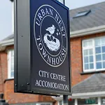 Urban Nest Townhouse 3*