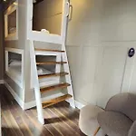 Urban Nest Townhouse 3* Galway