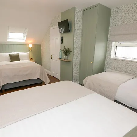 Bed & Breakfast Urban Nest Townhouse