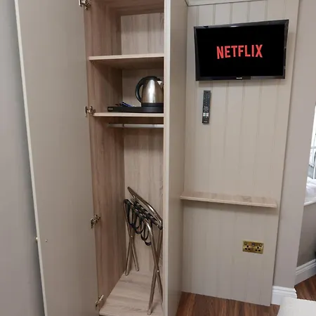 Bed & Breakfast Urban Nest Townhouse