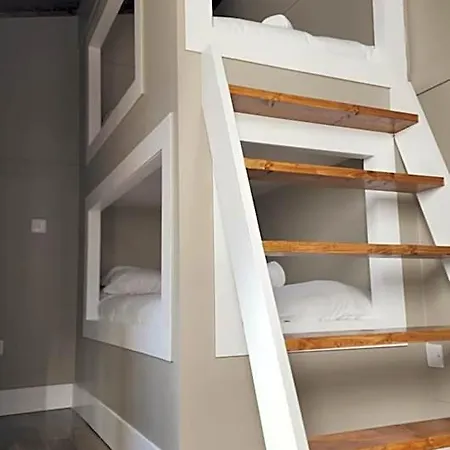 Urban Nest Townhouse