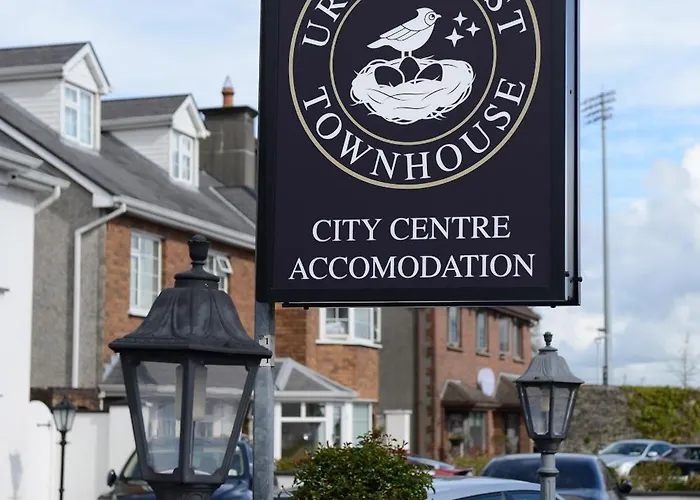 Bed and Breakfast Urban Nest Townhouse 3*